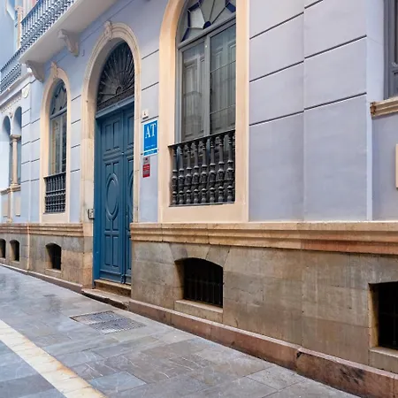 Modern Spacious Palace -1bedroom-center *