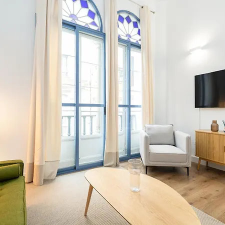 Appartamento Modern Spacious Palace -1bedroom-center