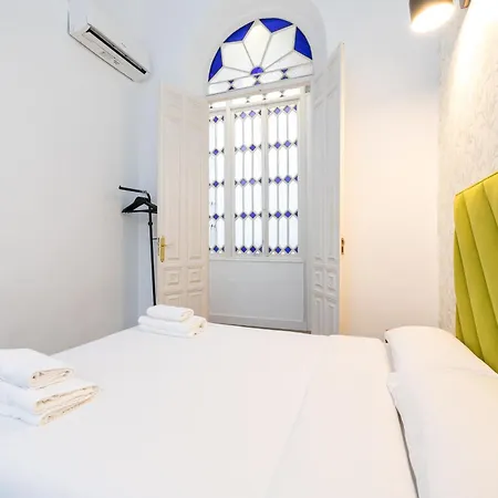 Modern Spacious Palace -1bedroom-center Appartamento *
